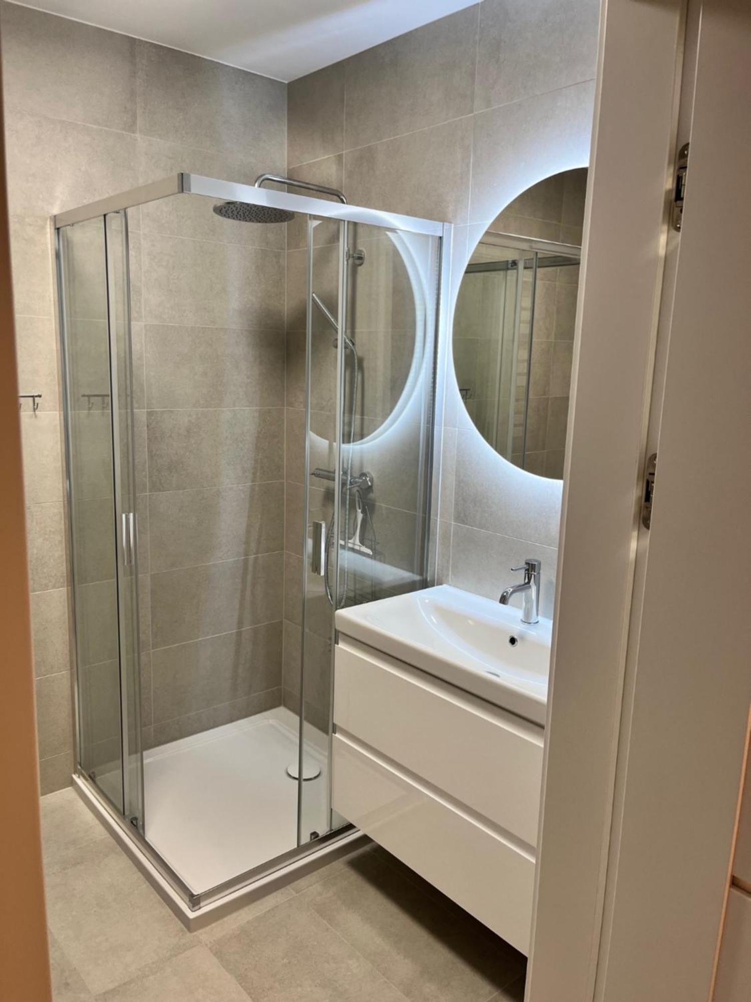 קילצה Apartament Julia 1-4 Os Starowapiennikowa 42A Z Balkonem Ze Sniadaniem Kontynentalnym מראה חיצוני תמונה