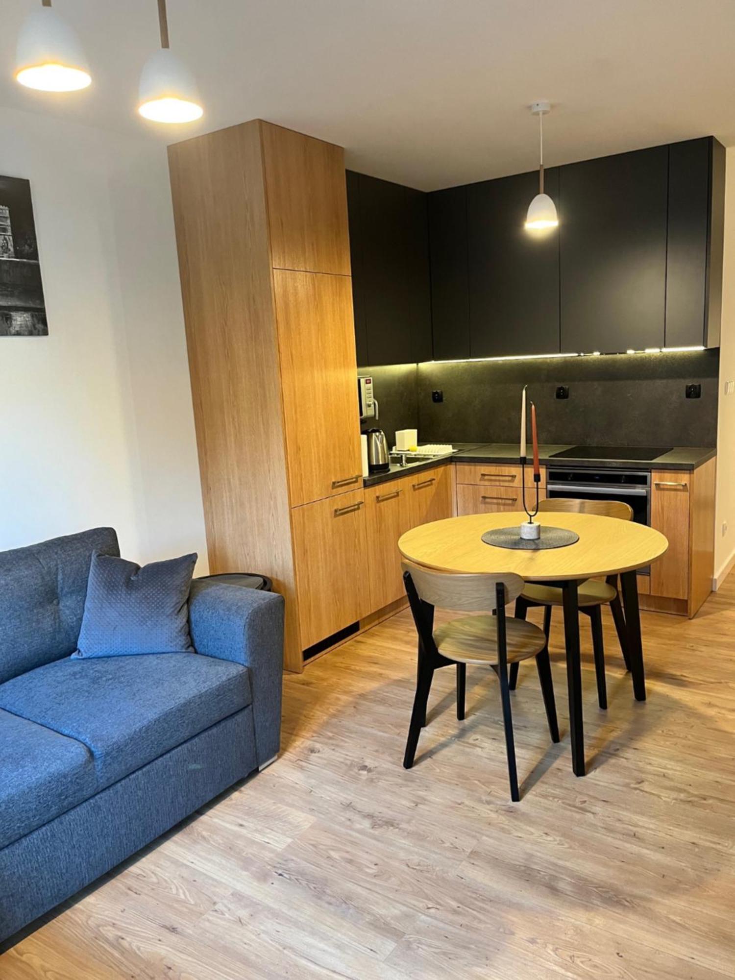 קילצה Apartament Julia 1-4 Os Starowapiennikowa 42A Z Balkonem Ze Sniadaniem Kontynentalnym מראה חיצוני תמונה
