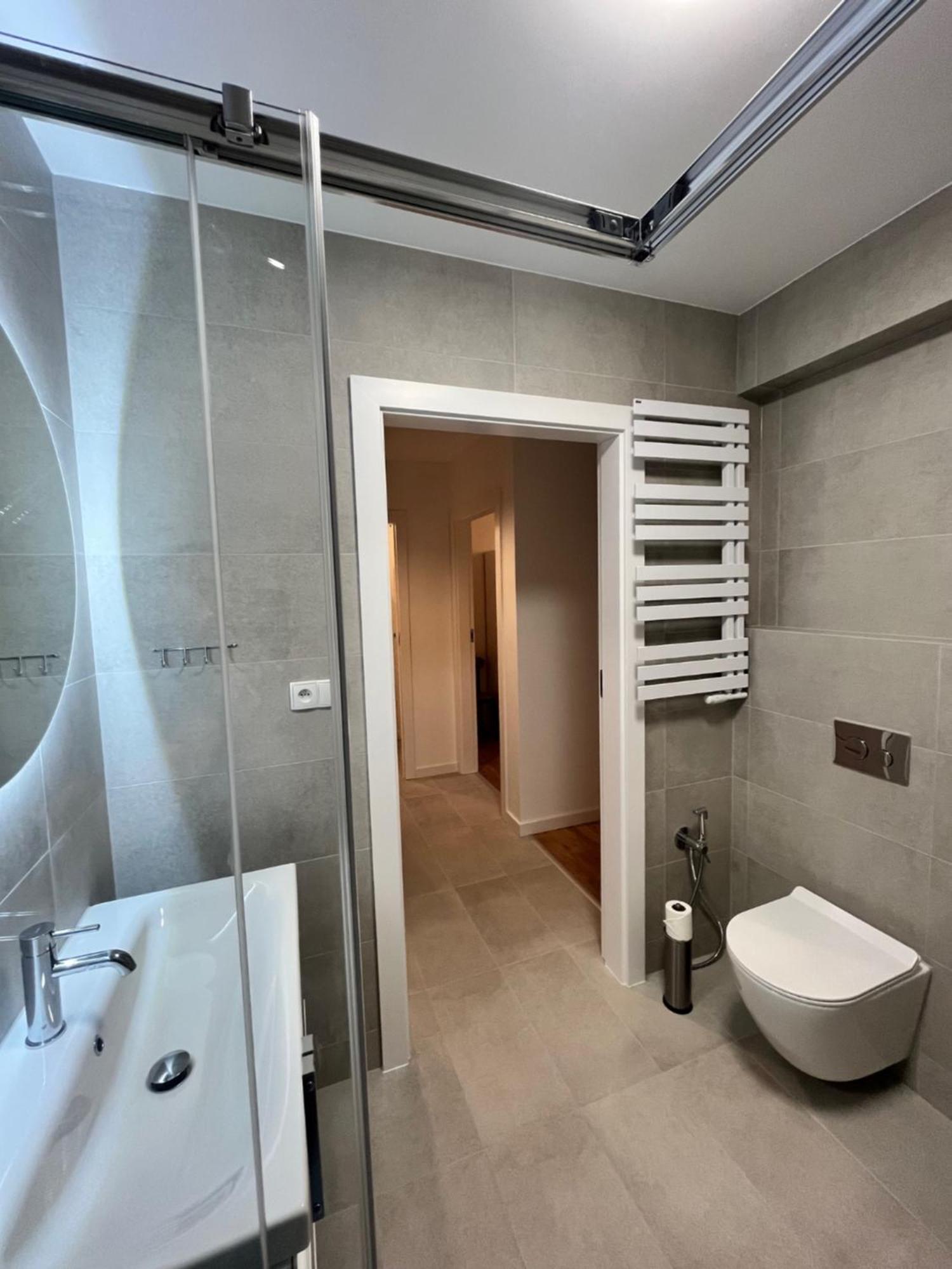 קילצה Apartament Julia 1-4 Os Starowapiennikowa 42A Z Balkonem Ze Sniadaniem Kontynentalnym מראה חיצוני תמונה
